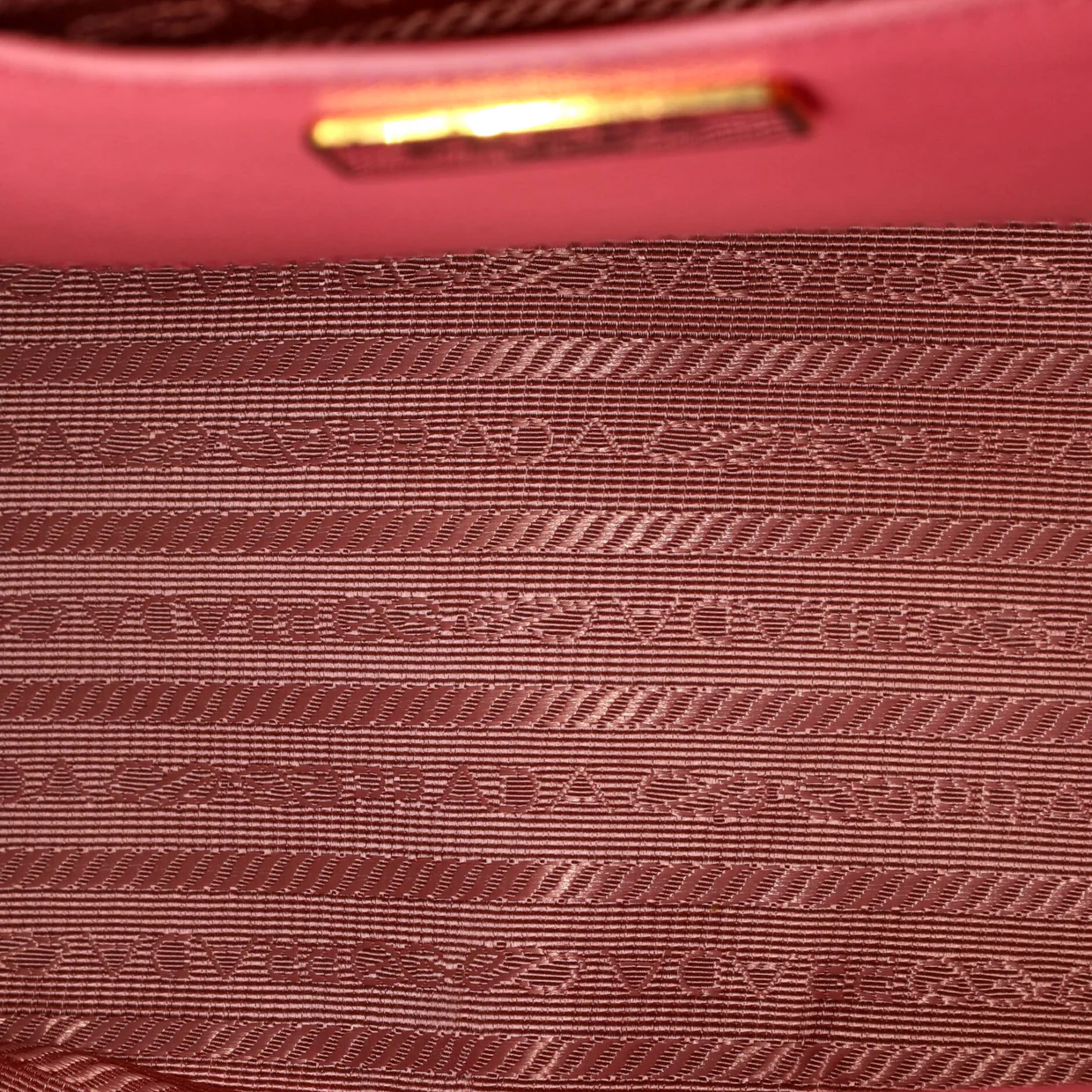 Double Zip Lux Tote Saffiano Leather Medium - Deep Luxury