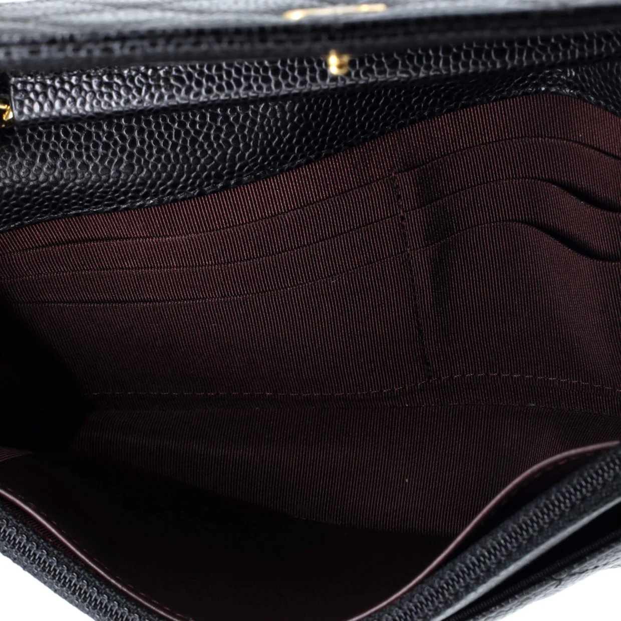 Wallet on Chain Quilted Caviar - Deep Luxury