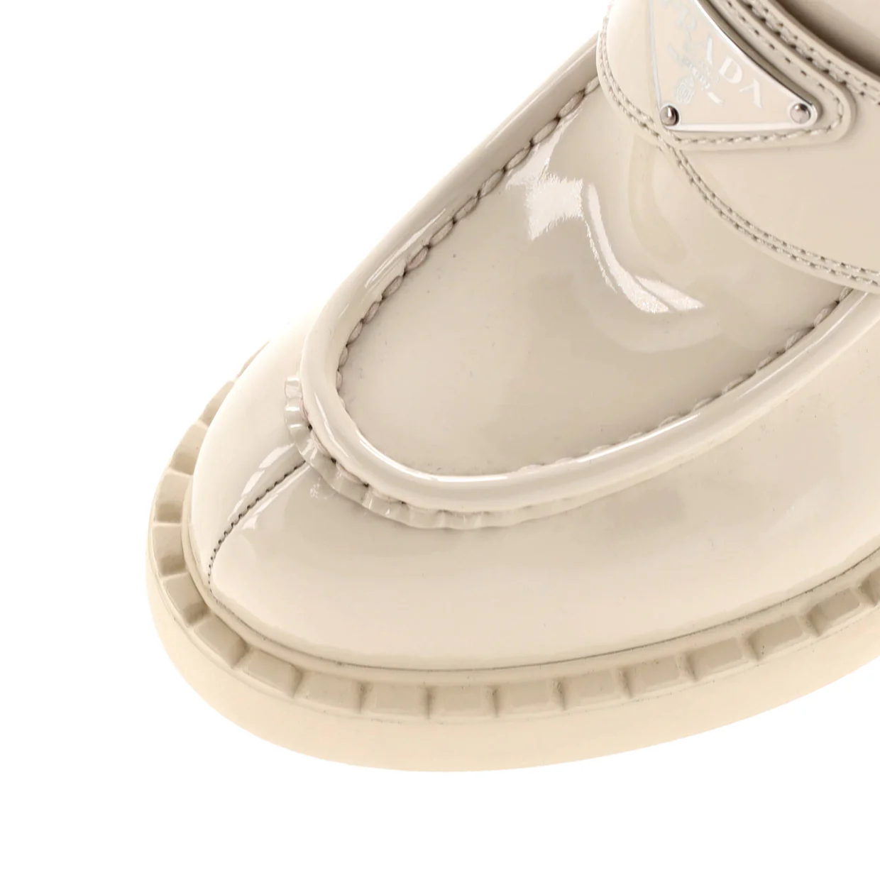 Women's Triangle Logo Platform Loafers Patent - Deep Luxury
