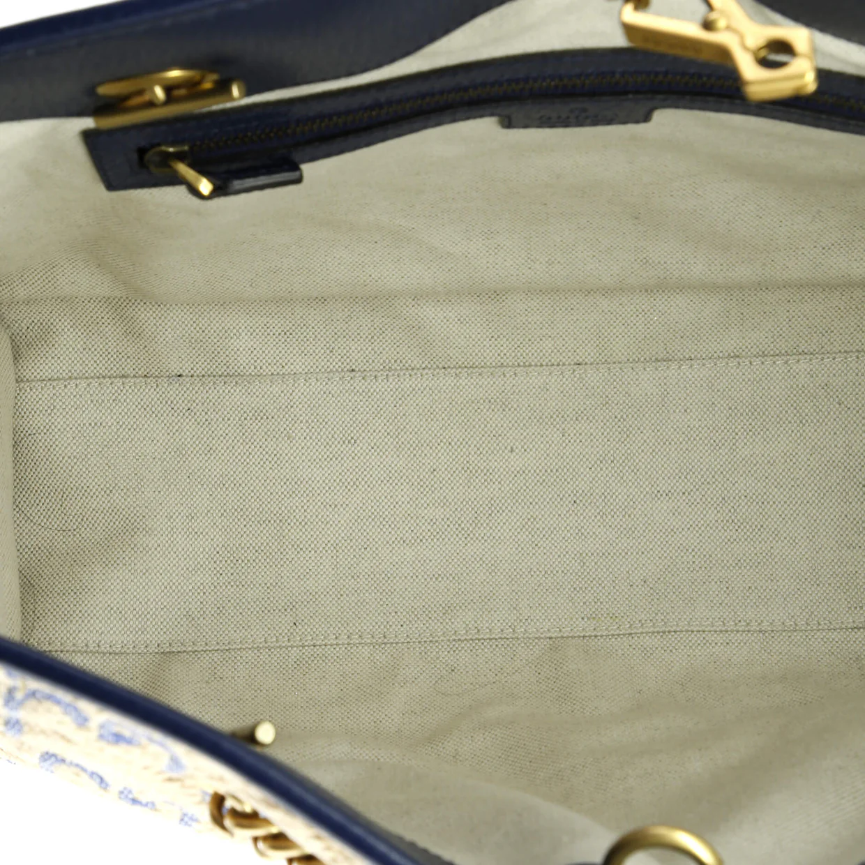 GG Marmont Aria Chain Shopping Tote Jumbo GG Matelasse Raffia Medium - Deep Luxury