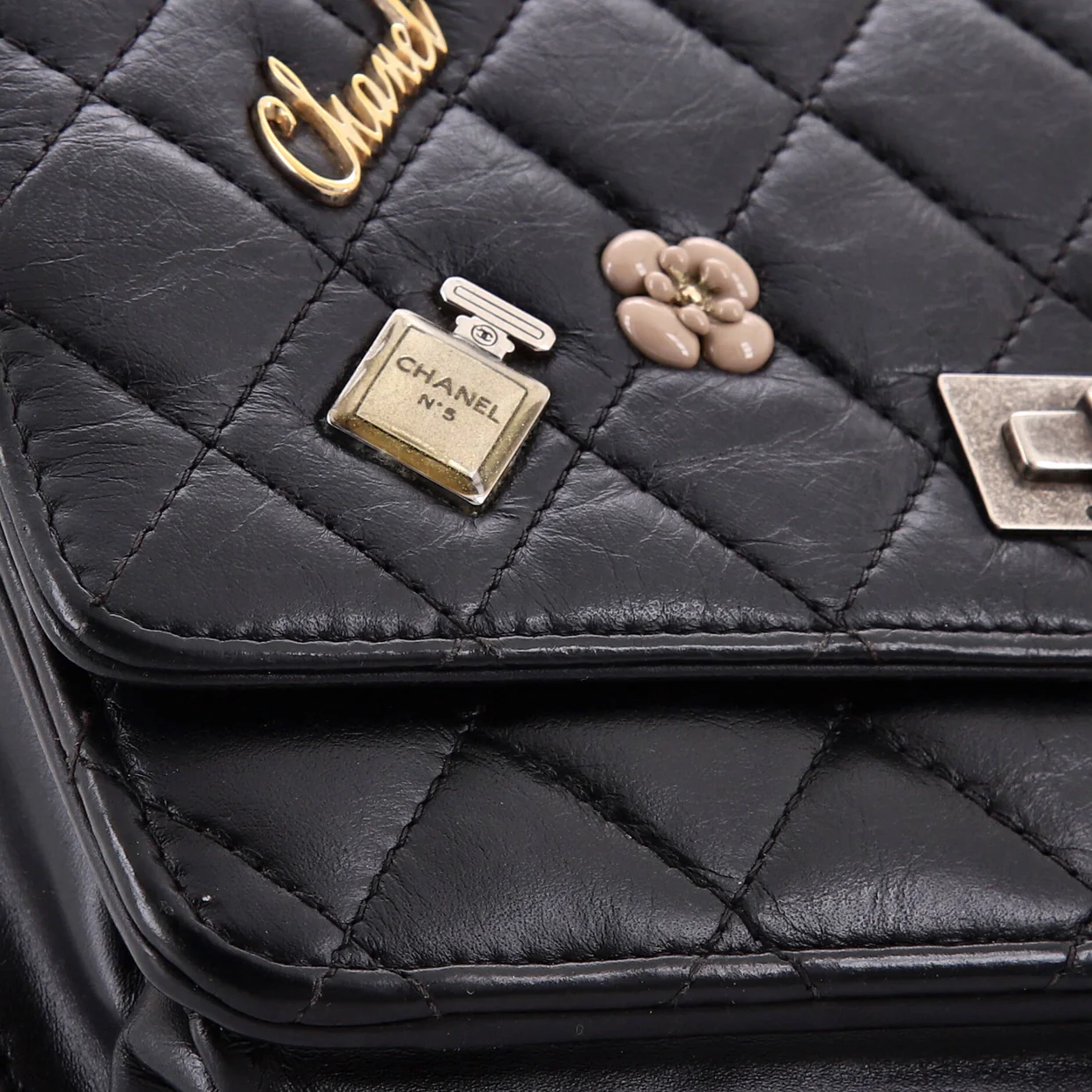 Lucky Charms Reissue 2.55 Wallet on Chain Quilted Calfskin - Deep Luxury