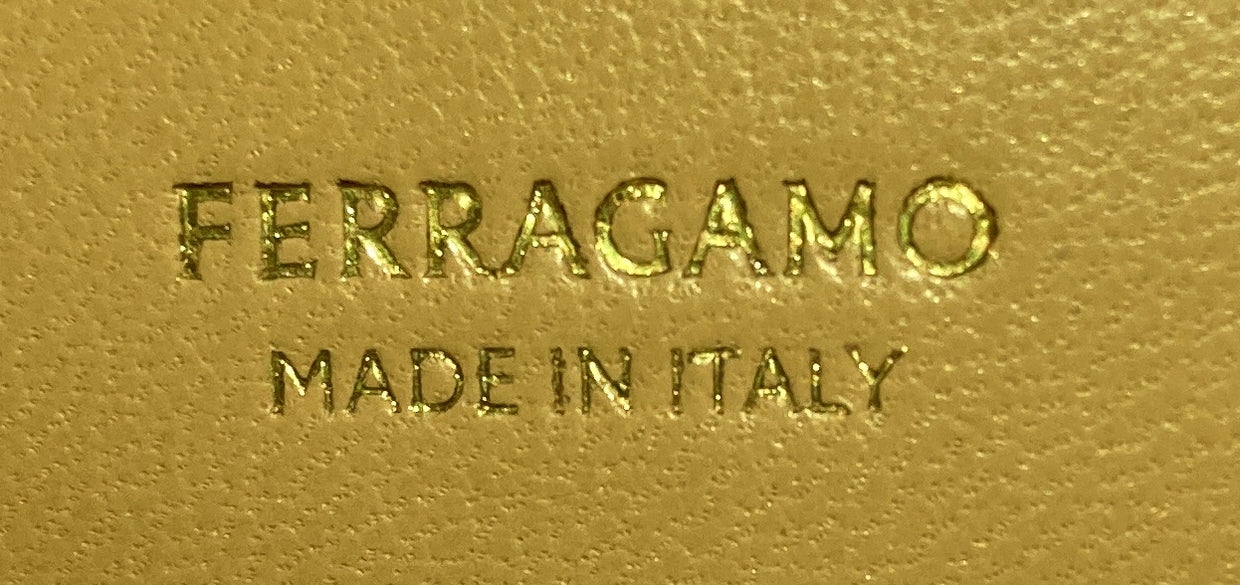 Gancini Vanity Case Leather - Deep Luxury