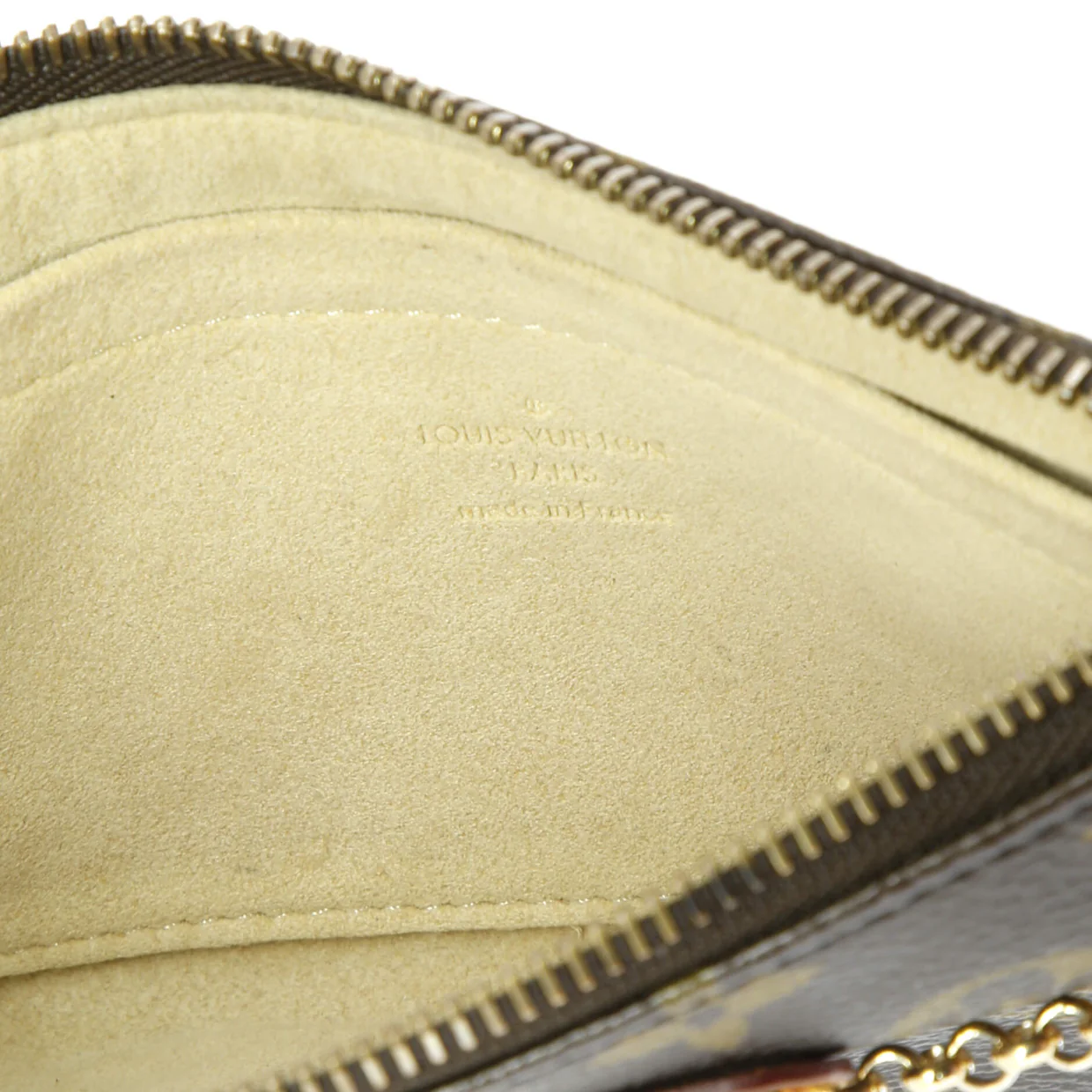 Milla Pochette Monogram Canvas MM - Deep Luxury