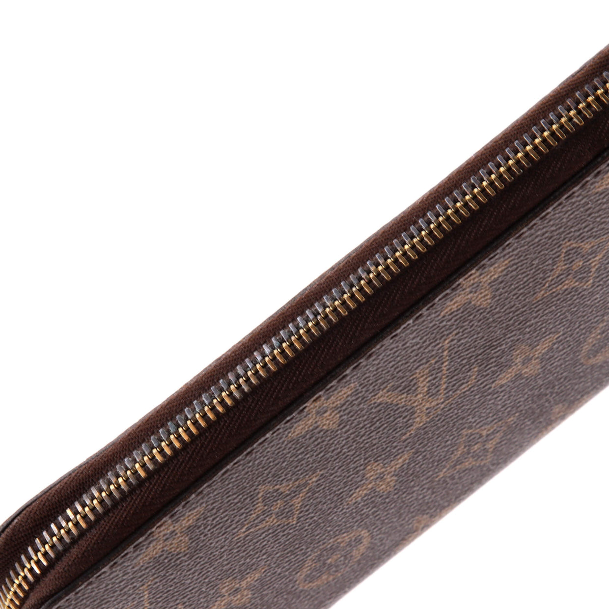 Zippy Wallet Monogram Canvas - Deep Luxury
