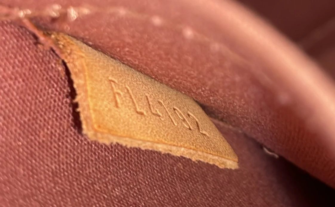 Alma Handbag Monogram Vernis PM - Deep Luxury