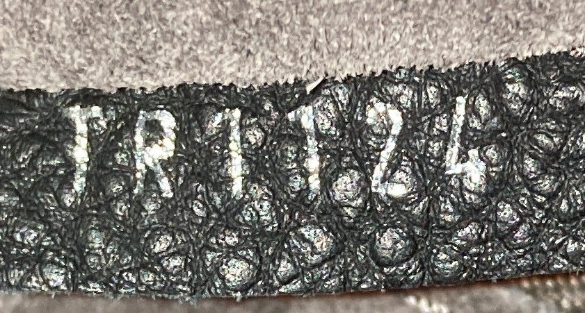 Soft Lockit Handbag Leather MM - Deep Luxury