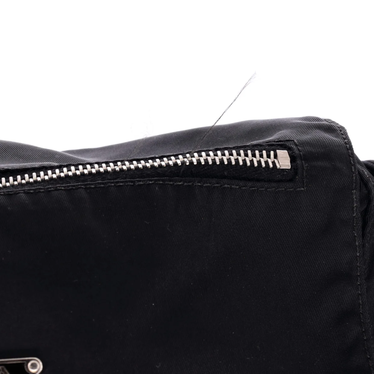 Buckle Messenger Bag Tessuto Small - Deep Luxury