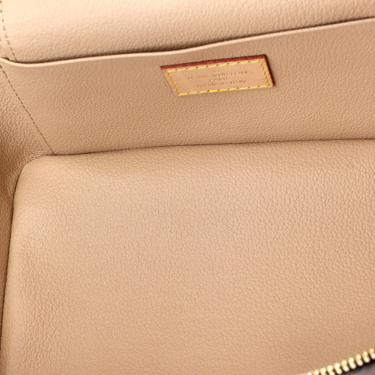 Nice Vanity Case Monogram Canvas Mini - Deep Luxury