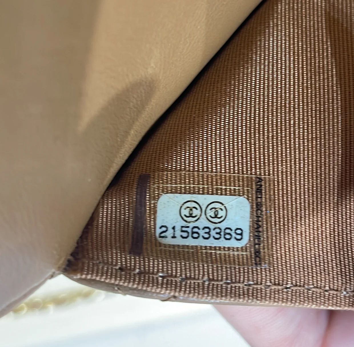 Wallet on Chain Quilted Lambskin - Deep Luxury