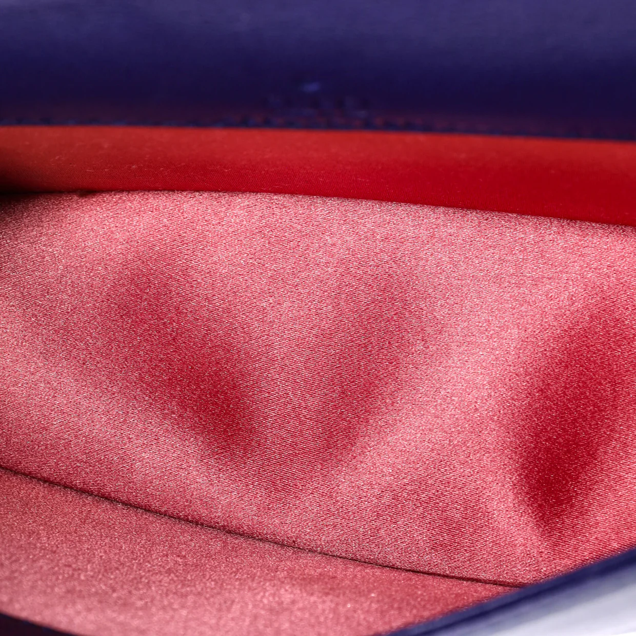 GG Marmont Chain Flap Bag Matelasse Velvet Mini - Deep Luxury