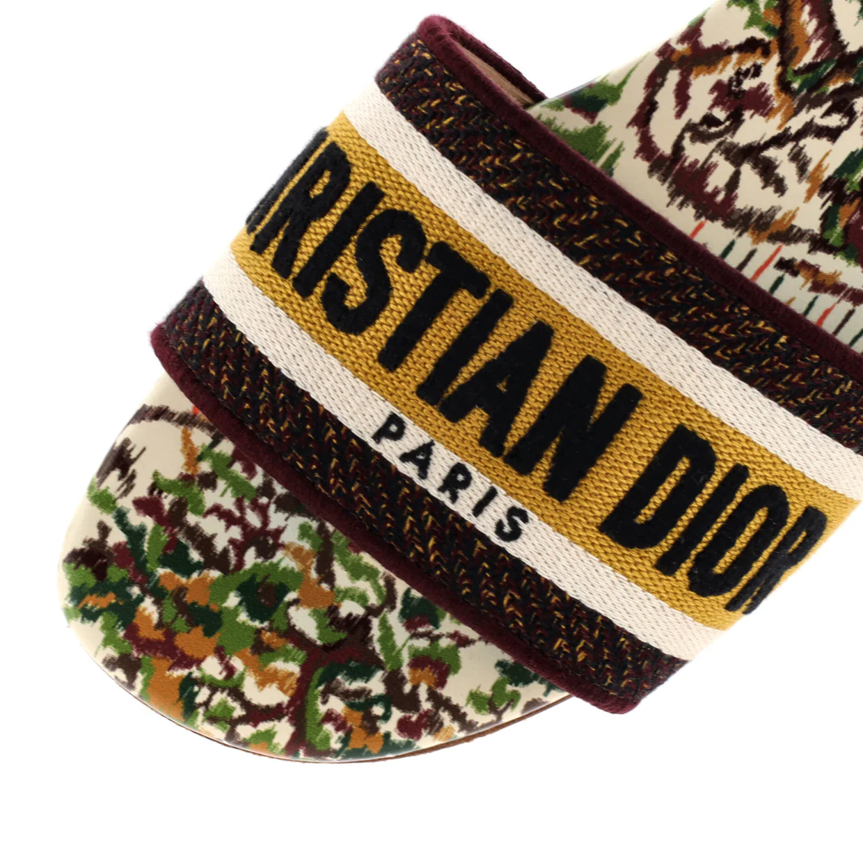 Women's Dway Flat Sandals Embroidered Canvas - Deep Luxury