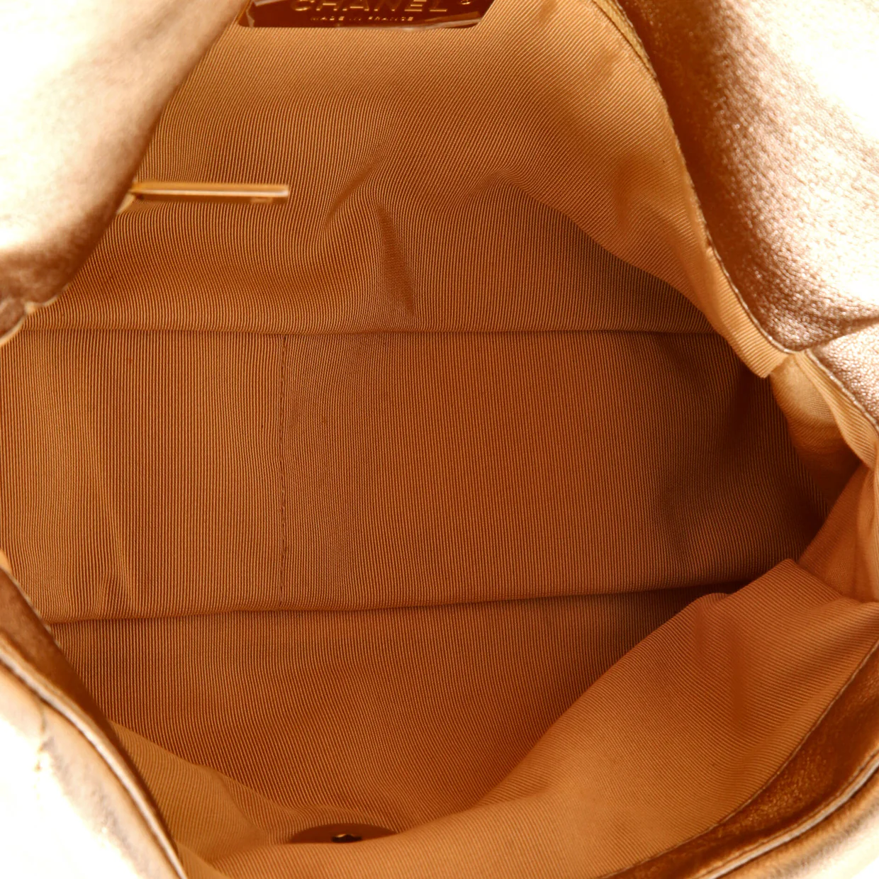 19 Flap Bag Quilted Leather Medium - Deep Luxury