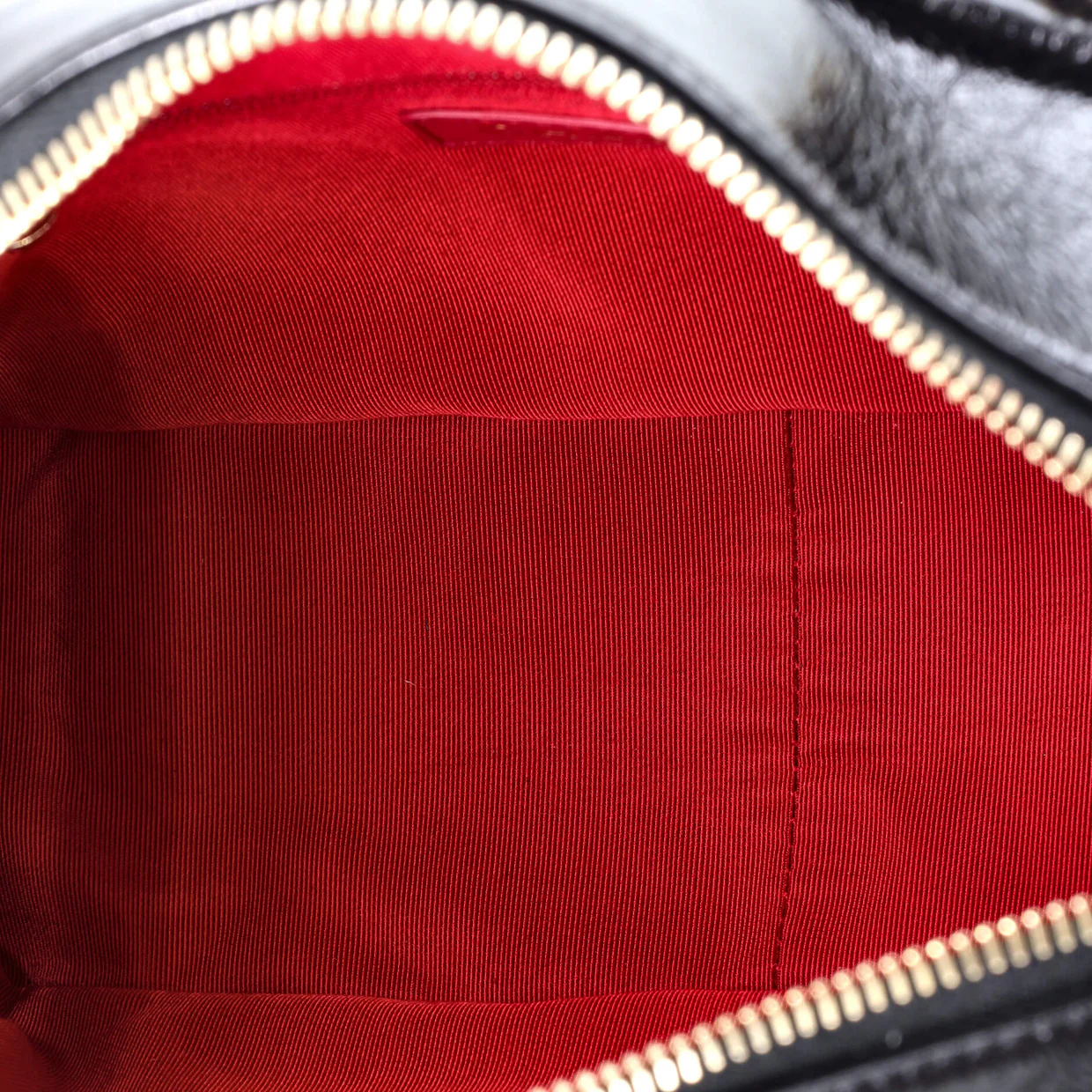 Timeless CC Camera Bag Quilted Shiny Aged Calfskin Medium - Deep Luxury