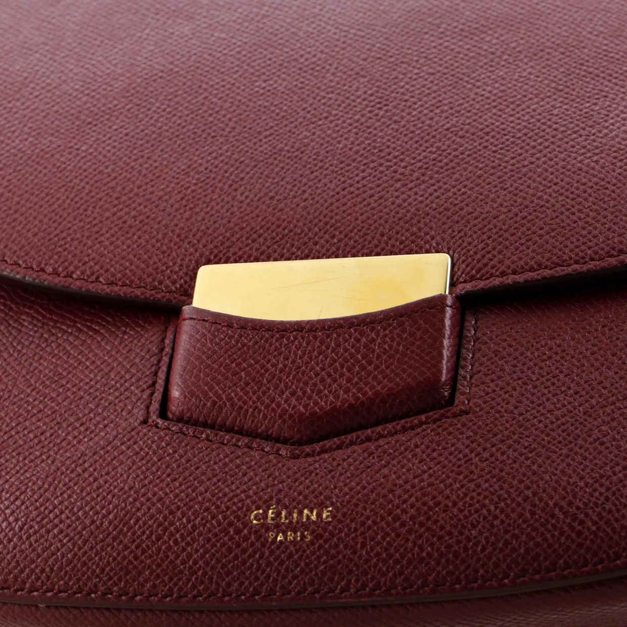 Trotteur Crossbody Bag Grainy Leather Medium - Deep Luxury