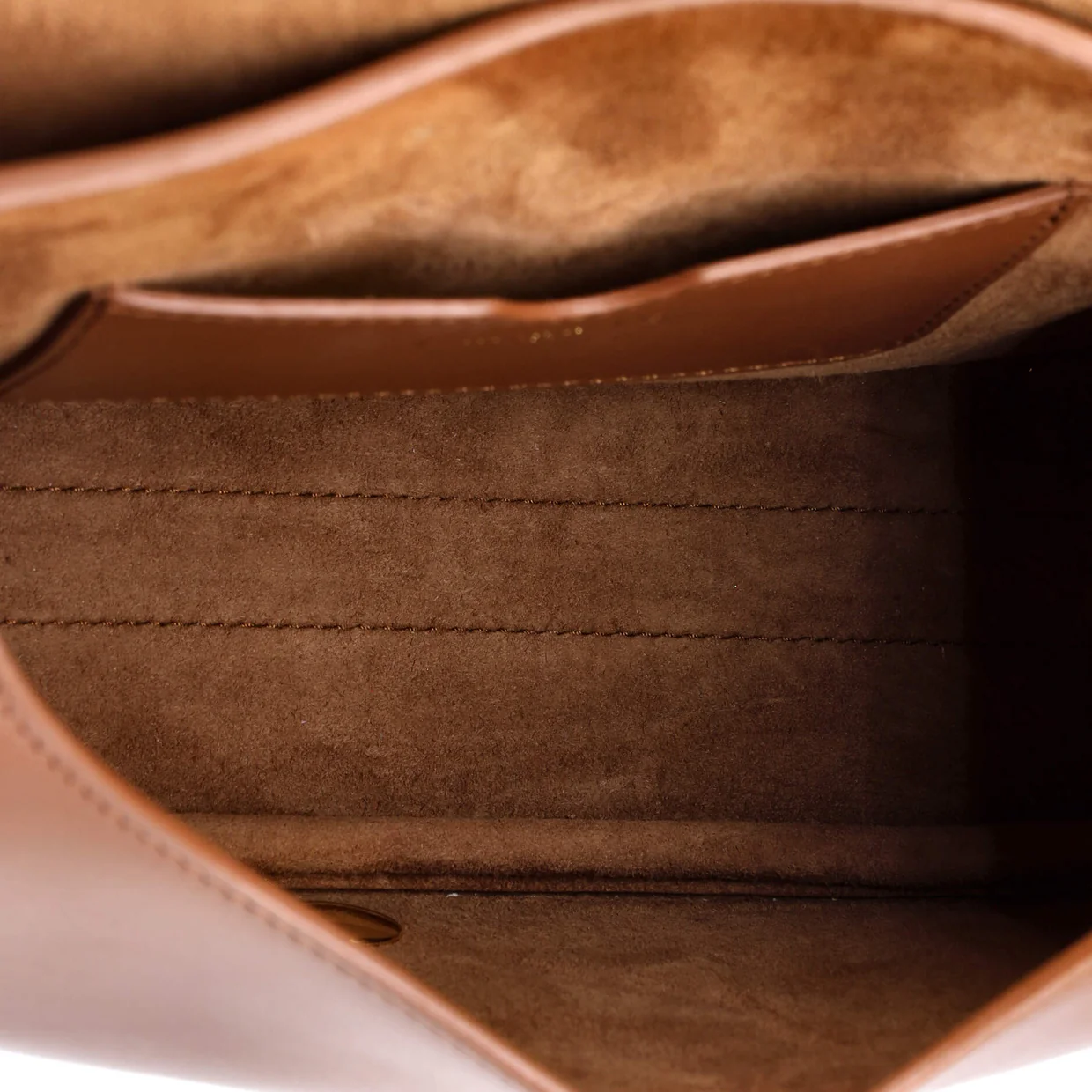 Bobby Flap Bag Leather Medium - Deep Luxury