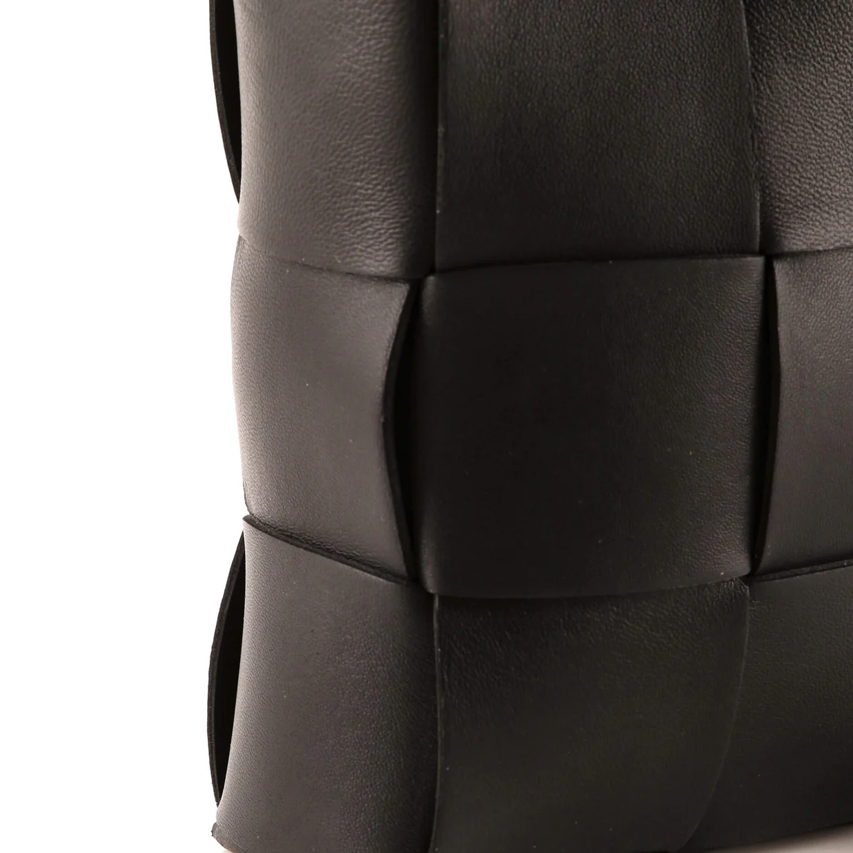 Cassette Convertible Tote Maxi Intrecciato Leather Mini - Deep Luxury