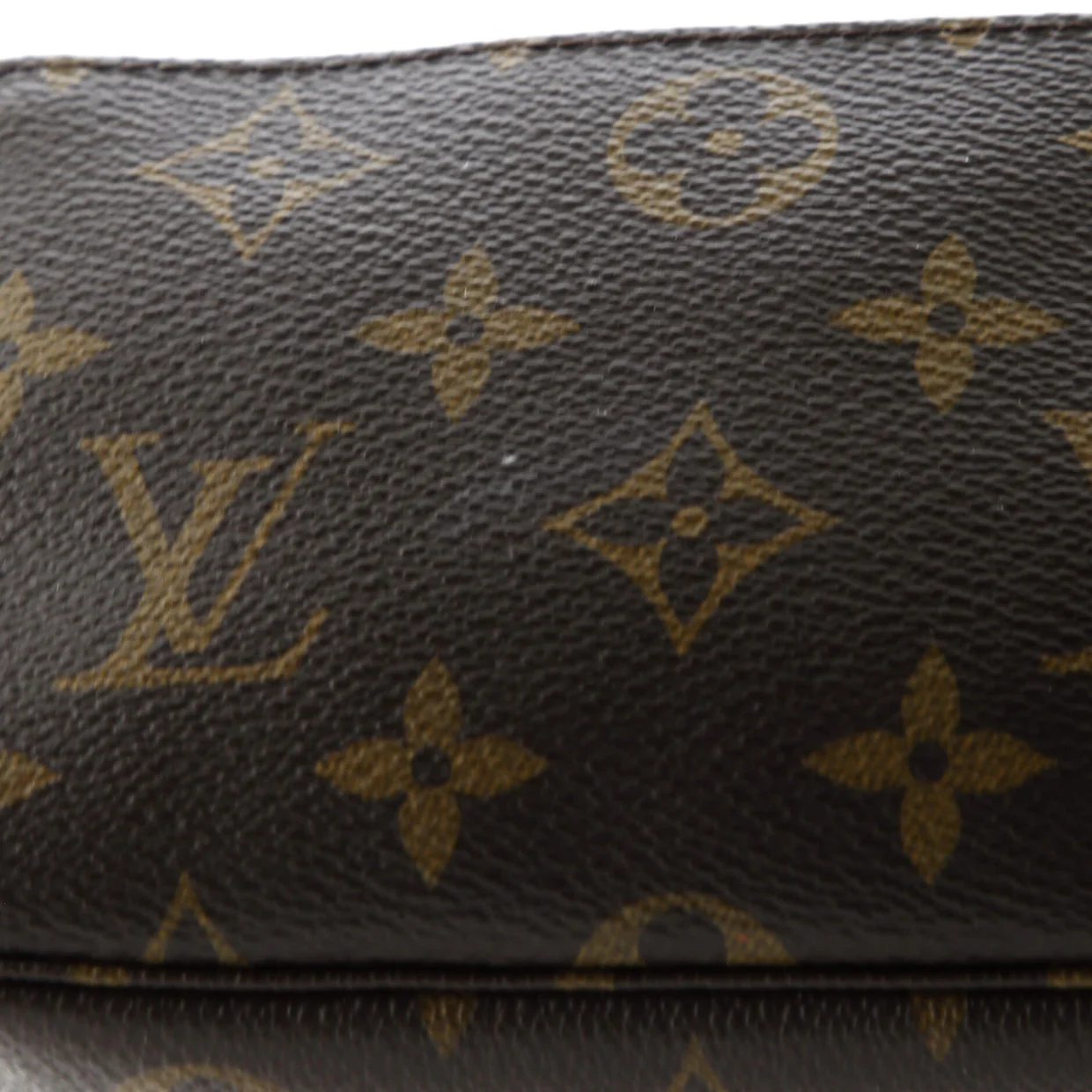 Pochette Accessoires Monogram Canvas Mini - Deep Luxury