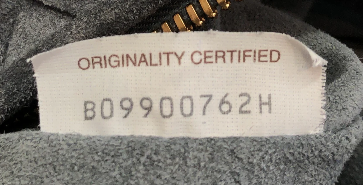 BV Jodie Hobo Intrecciato Suede Teen - Deep Luxury