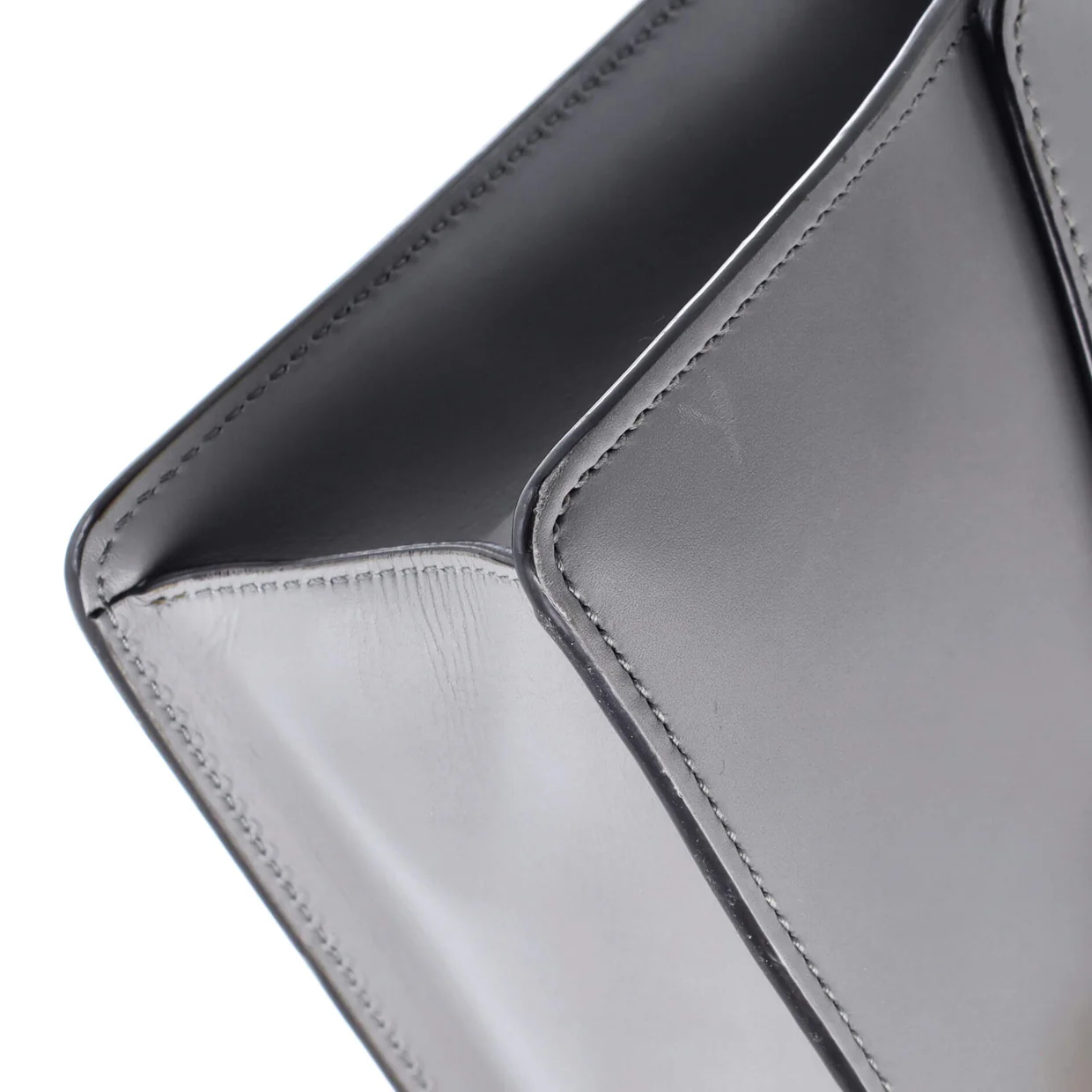 Sylvie Shoulder Bag Leather Small - Deep Luxury