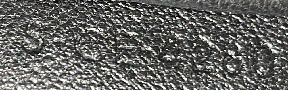 Triomphe Shoulder Bag Triomphe Canvas Medium - Deep Luxury