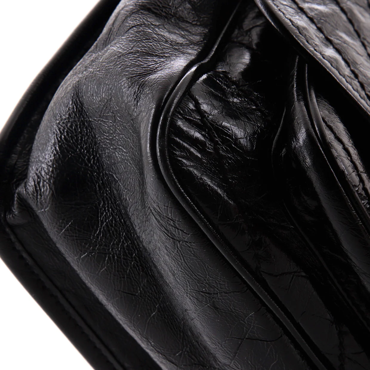 Niki Chain Flap Bag Matelasse Chevron Leather Medium - Deep Luxury