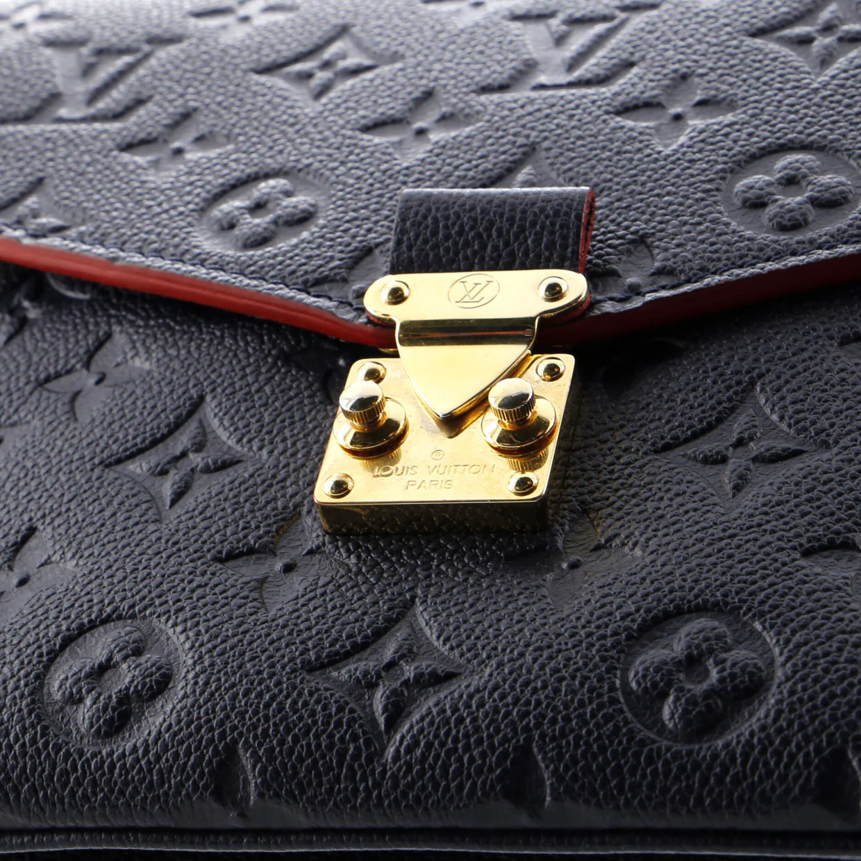 Pochette Metis Monogram Empreinte Leather - Deep Luxury