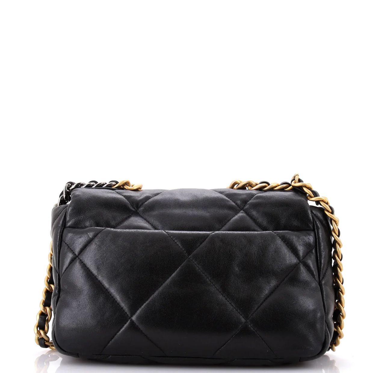 19 Flap Bag Quilted Leather Medium - Deep Luxury