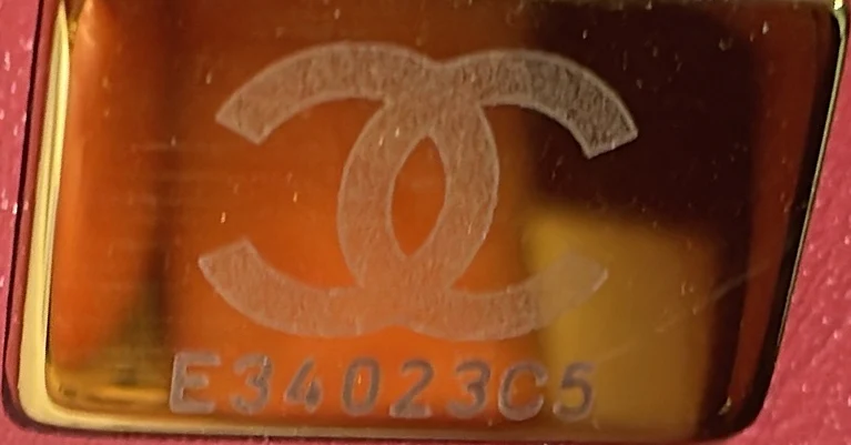 CC in Love Heart Bag Quilted Lambskin - Deep Luxury