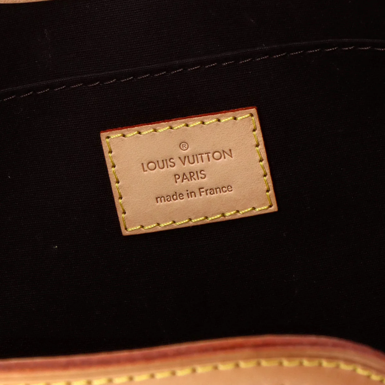 Roxbury Drive Handbag Monogram Vernis - Deep Luxury