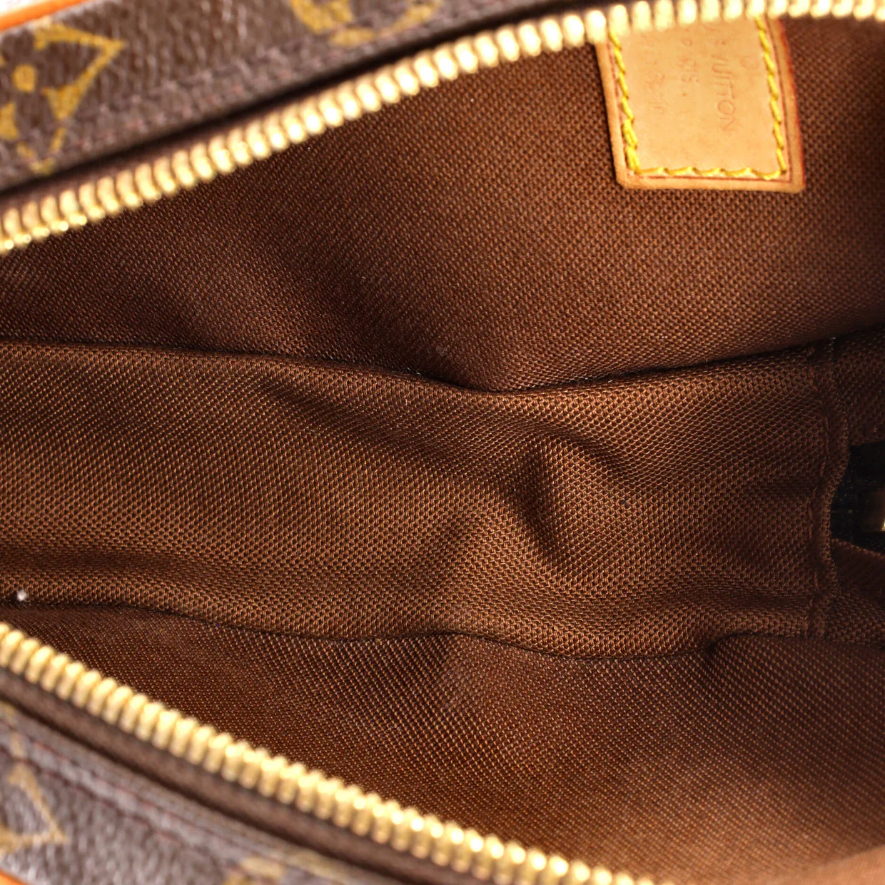 Pochette Gange Monogram Canvas - Deep Luxury