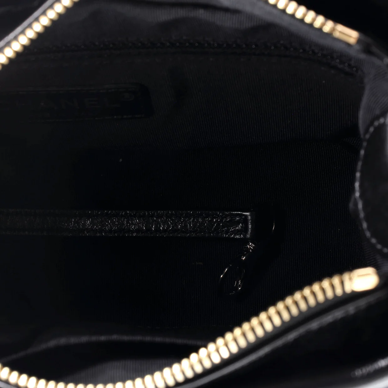 Paris-Hamburg Gabrielle Hobo Embroidered Wool and Calfskin Small - Deep Luxury