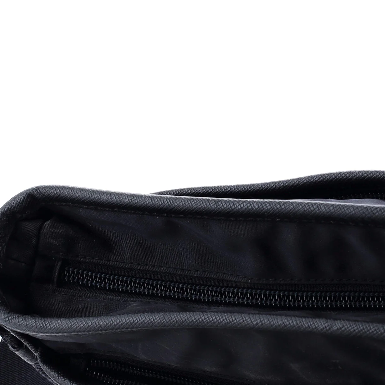 Front Pocket Messenger Bag Tessuto Medium - Deep Luxury