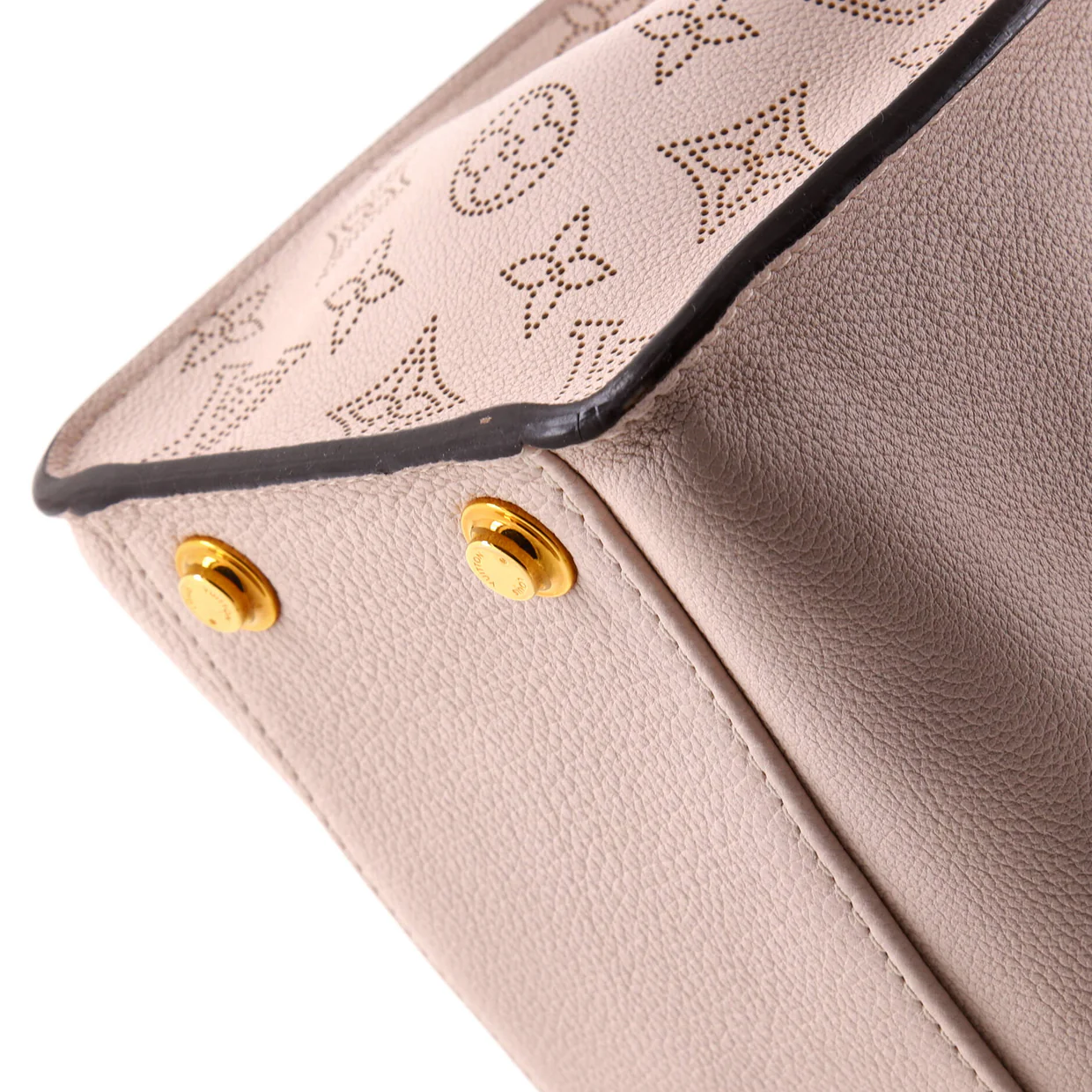 On My Side Tote Mahina Leather MM - Deep Luxury