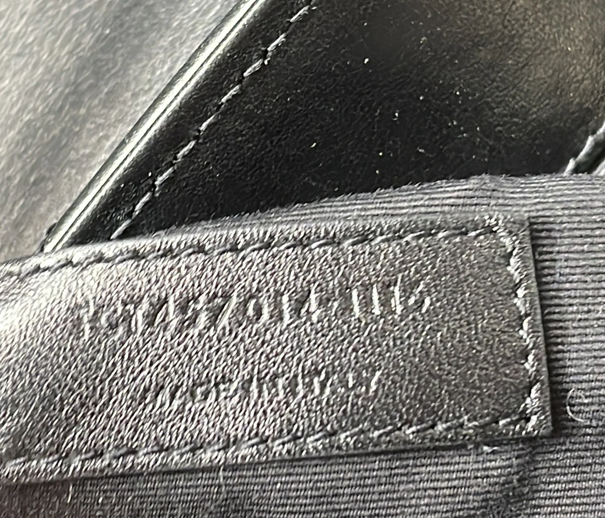 Loulou Shoulder Bag Matelasse Chevron Leather Large - Deep Luxury