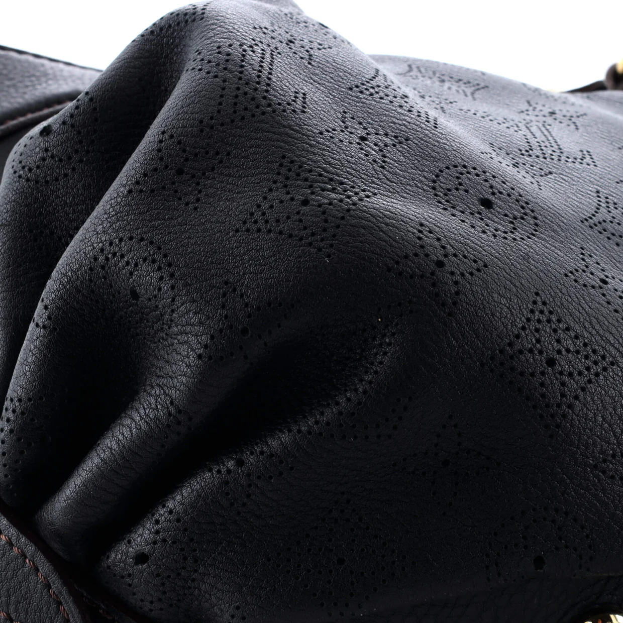 XS Crossbody Bag Mahina Leather - Deep Luxury