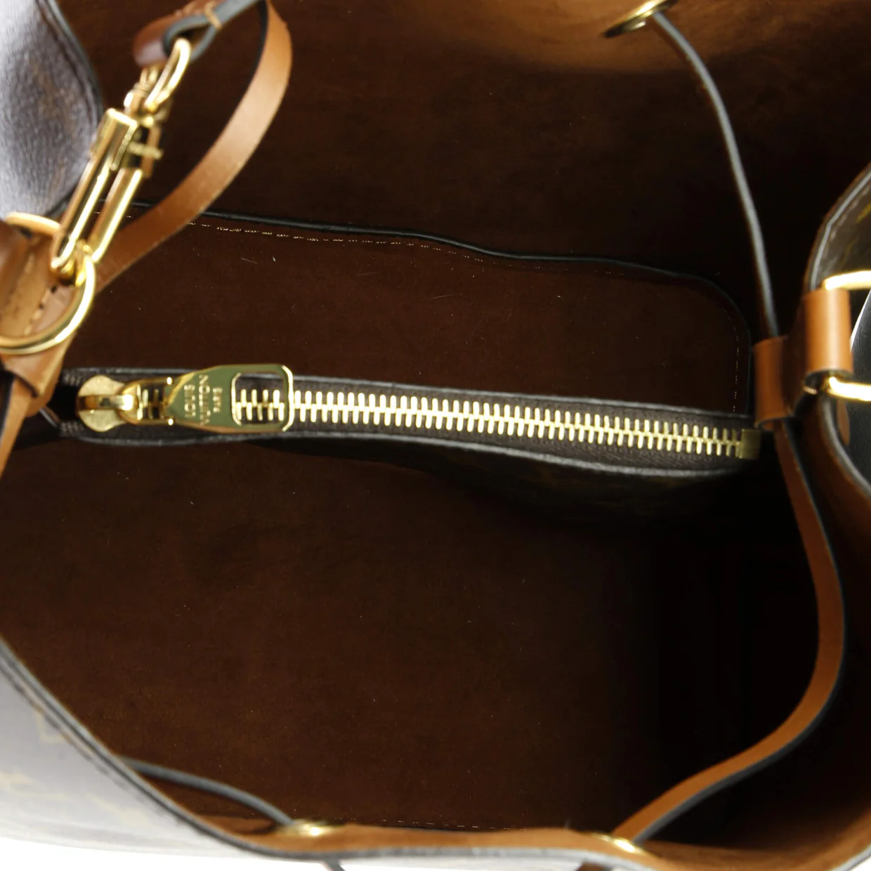 NeoNoe Handbag Monogram Canvas MM - Deep Luxury