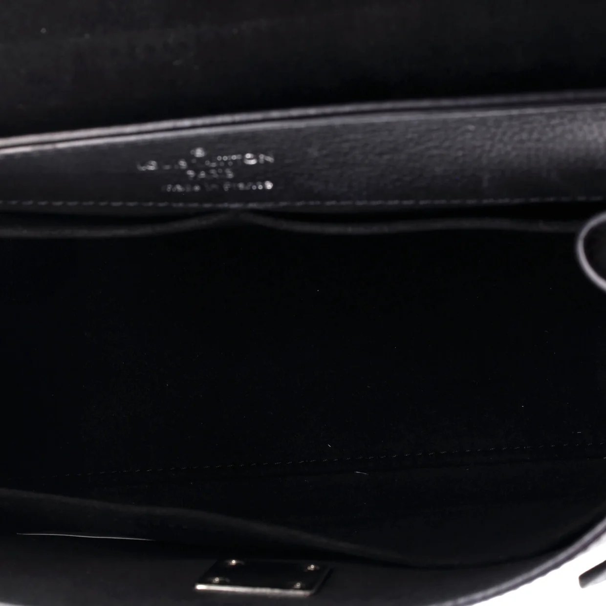 Lockme Ever Handbag Leather MM - Deep Luxury