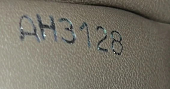 Capucines Bag Leather with Python PM - Deep Luxury