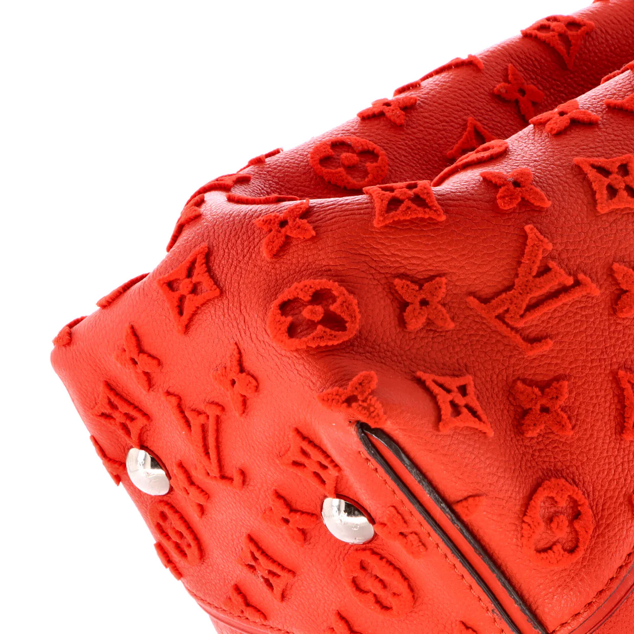 W Tote Veau Cachemire Calfskin PM - Deep Luxury