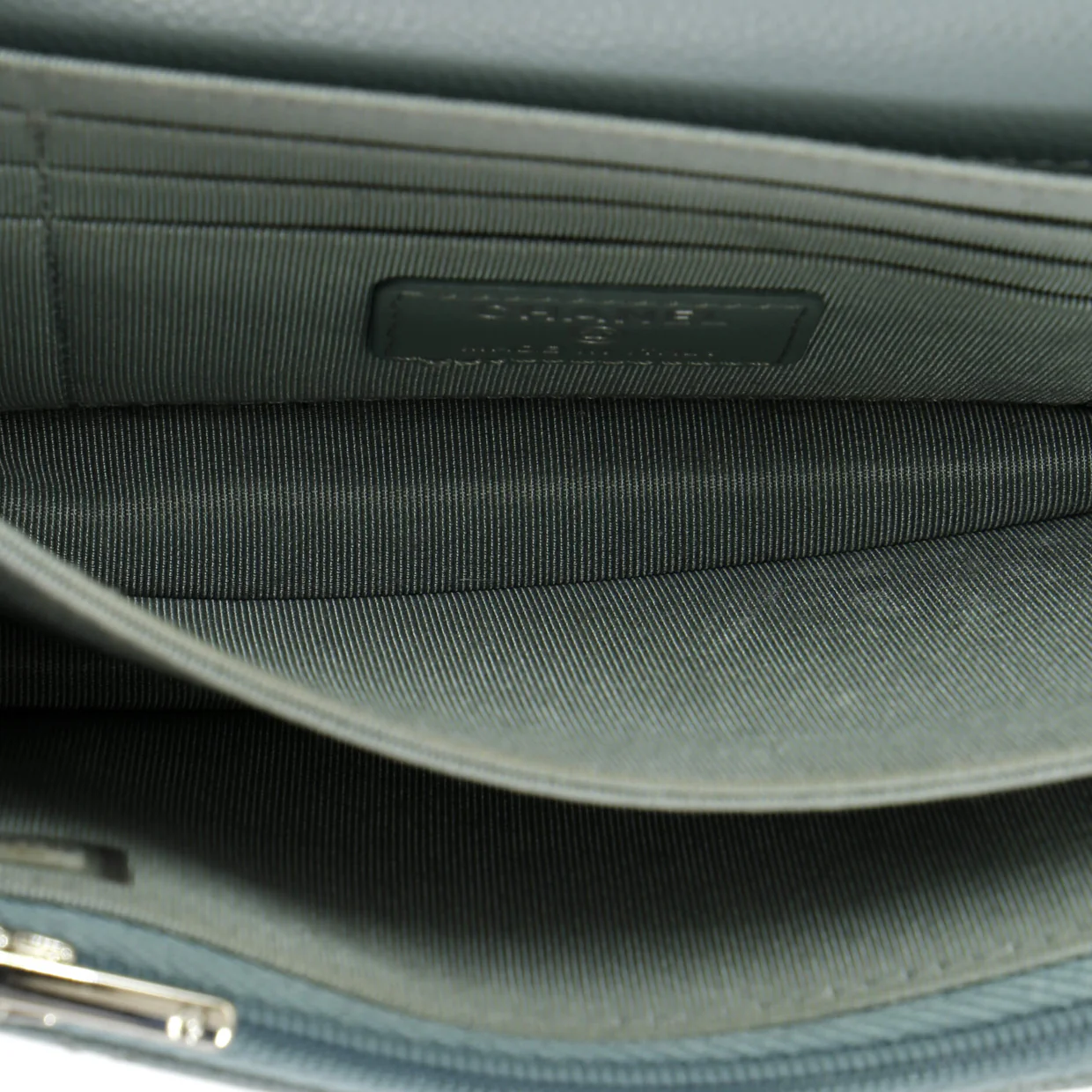 Wallet on Chain Quilted Caviar Mini - Deep Luxury