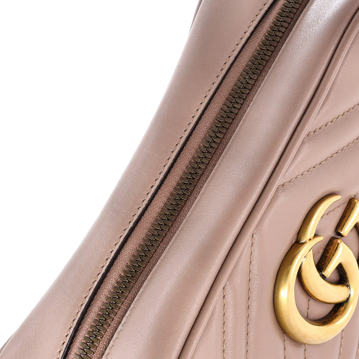 GG Marmont Shoulder Bag Matelasse Leather Small - Deep Luxury