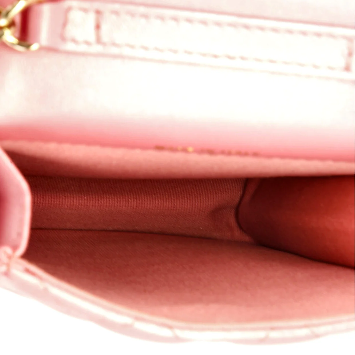 Resin CC Phone Holder with Chain Quilted Lambskin - Deep Luxury