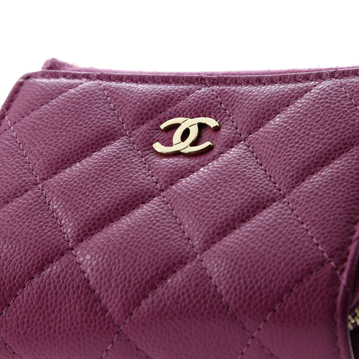 CC Zip Trifold Wallet Quilted Caviar Compact - Deep Luxury
