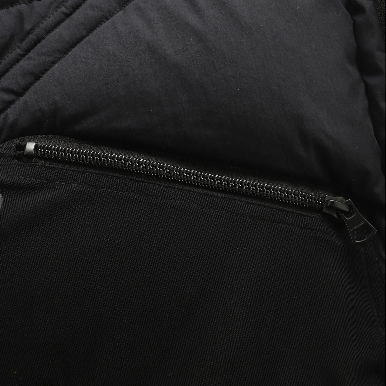 Men's Detachable Hood Oversized Puffer Jacket Quilted Polyamide with Down - Deep Luxury