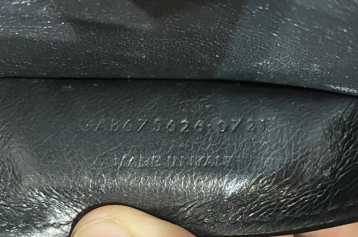 Manhattan Shoulder Bag Leather Small - Deep Luxury