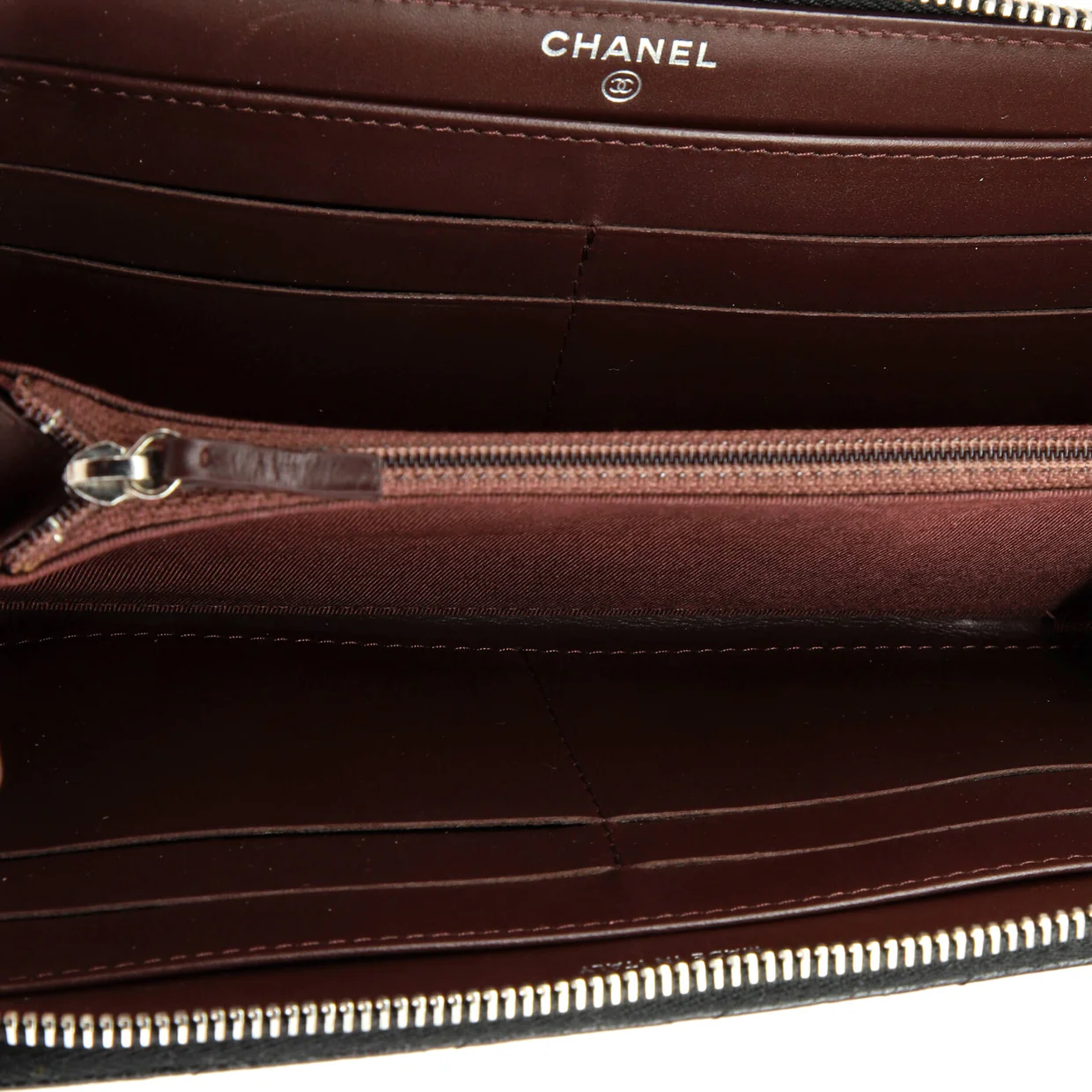 Zip Around Wallet Quilted Caviar Long - Deep Luxury
