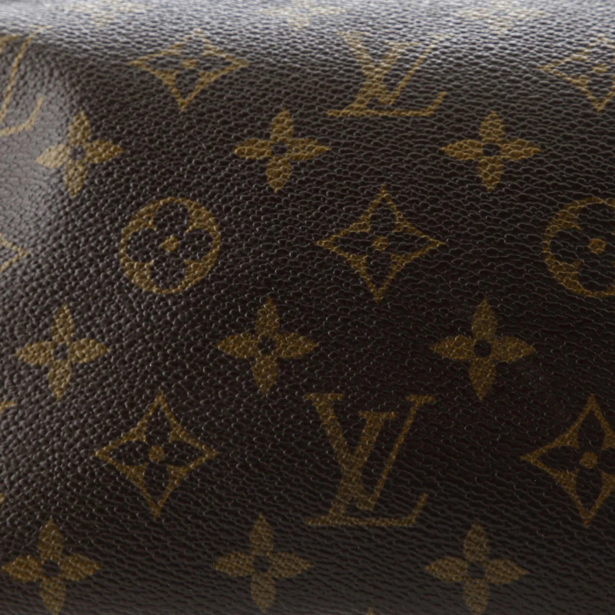 Trousse Toiletry Pouch Monogram Canvas 23 - Deep Luxury
