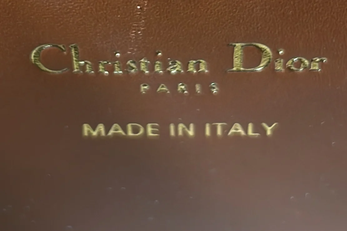 Bobby Flap Bag Leather Medium - Deep Luxury