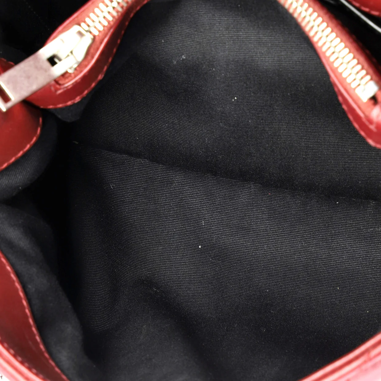 Loulou Shoulder Bag Matelasse Chevron Leather Small - Deep Luxury