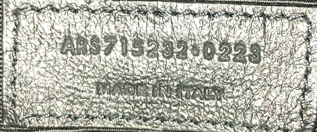 Lou Camera Bag Matelasse Chevron Leather Small - Deep Luxury